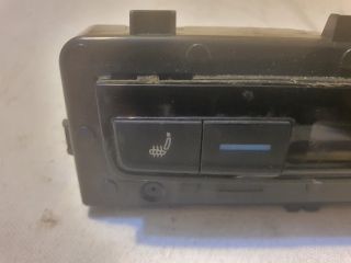 bontott VW PASSAT B8 Fűtéskapcsoló (digit klímás)