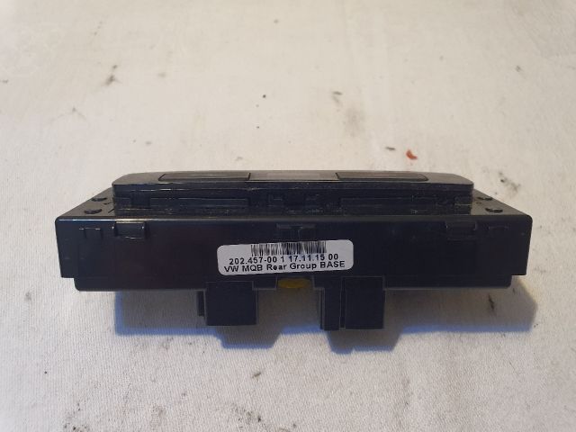 bontott VW PASSAT B8 Fűtéskapcsoló (digit klímás)