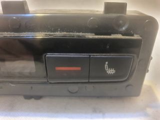 bontott VW PASSAT B8 Fűtéskapcsoló (digit klímás)