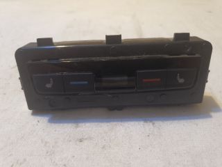 bontott VW PASSAT B8 Fűtéskapcsoló (digit klímás)