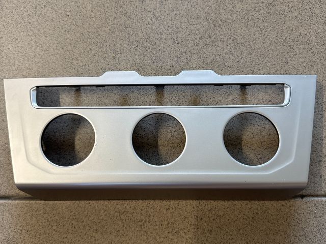 bontott VW PASSAT B8 Fűtéskapcsoló Keret