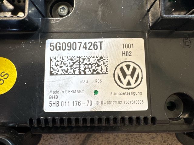 bontott VW PASSAT B8 Fűtéskapcsoló (manuális klímás)