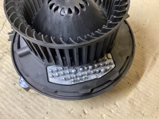 bontott VW PASSAT B8 Fűtőmotor (Klímás)