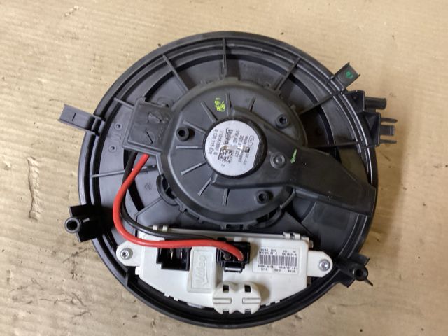 bontott VW PASSAT B8 Fűtőmotor (Klímás)