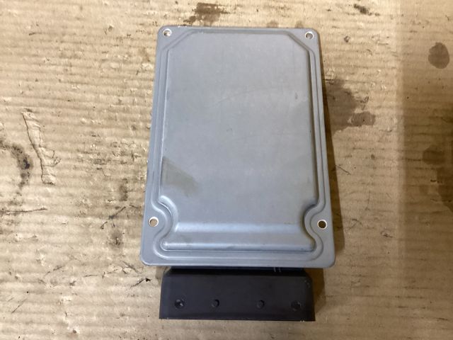 bontott VW PASSAT B8 Futómű Vezérlő Modul