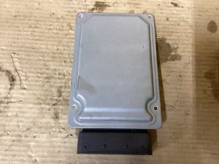 bontott VW PASSAT B8 Futómű Vezérlő Modul