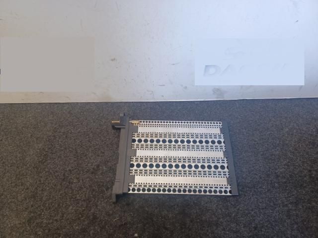 bontott VW PASSAT B8 Fűtőradiátor (Elektromos)