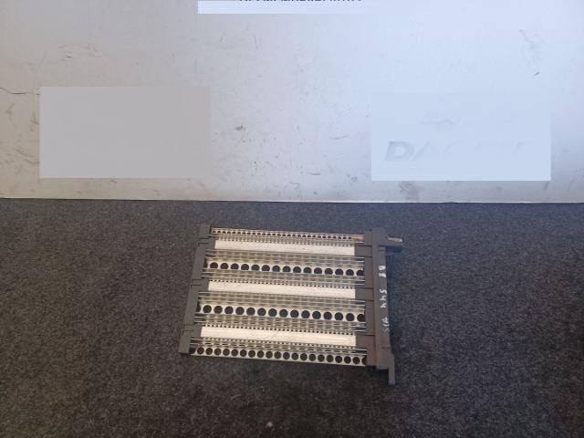 bontott VW PASSAT B8 Fűtőradiátor (Elektromos)