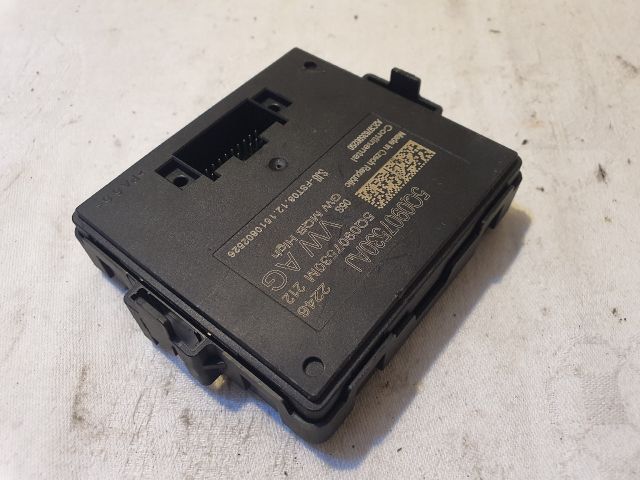 bontott VW PASSAT B8 Gateway Elektronika