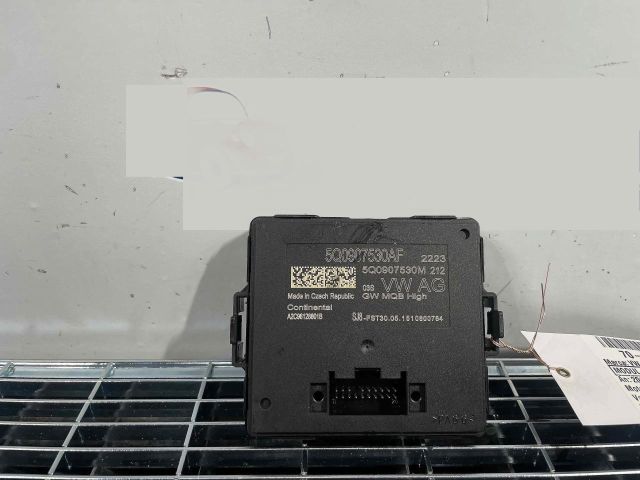 bontott VW PASSAT B8 Gateway Elektronika