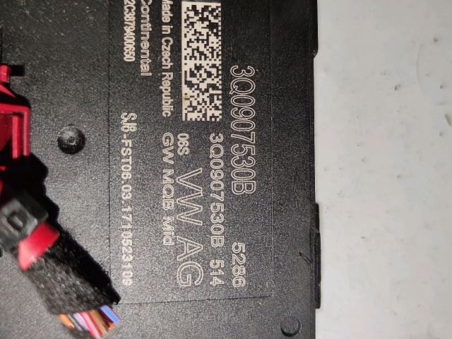 bontott VW PASSAT B8 Gateway Elektronika