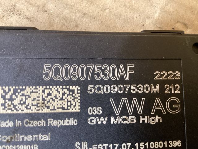 bontott VW PASSAT B8 Gateway Elektronika