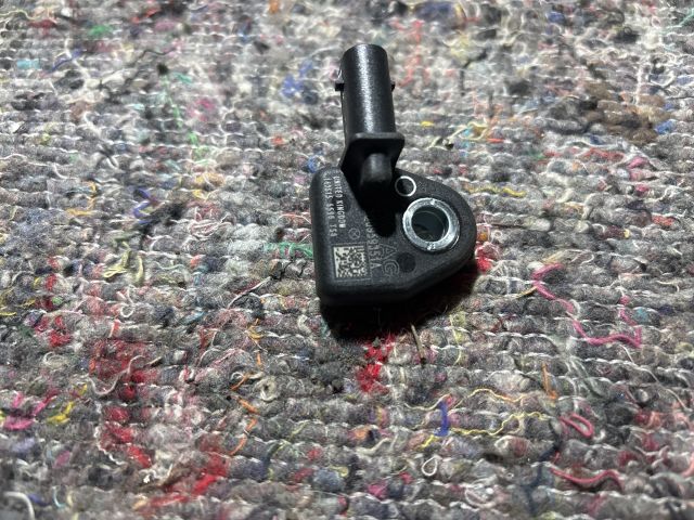 bontott VW PASSAT B8 Gyorsulás Jeladó