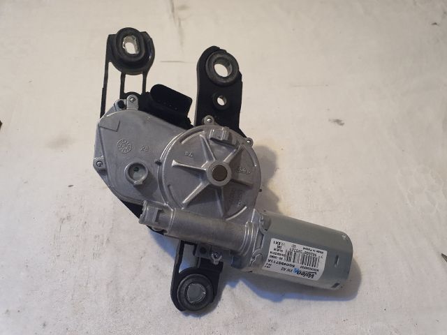 bontott VW PASSAT B8 Hátsó Ablaktörlő Motor