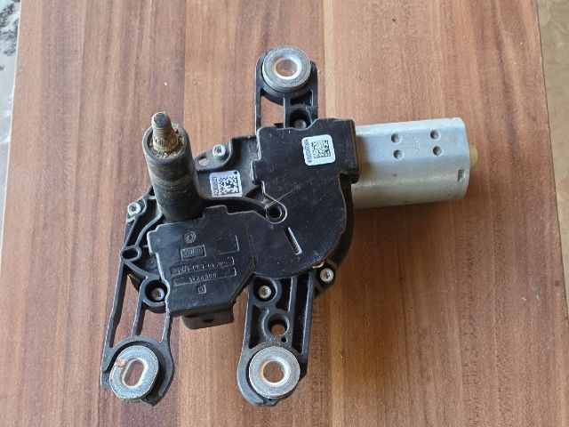 bontott VW PASSAT B8 Hátsó Ablaktörlő Motor