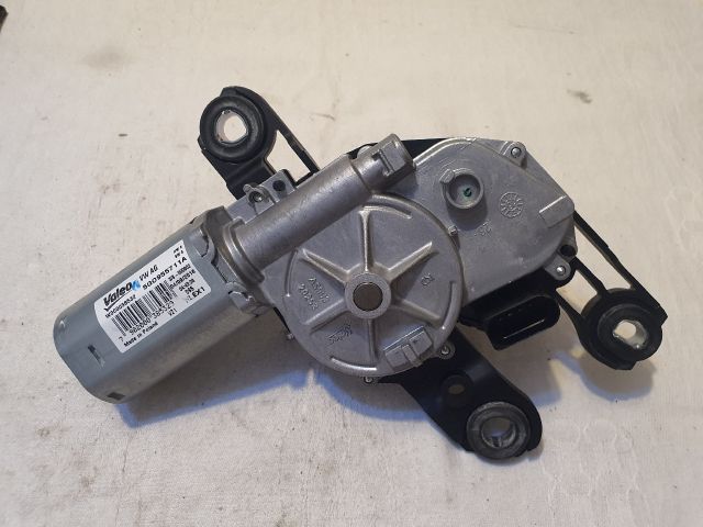 bontott VW PASSAT B8 Hátsó Ablaktörlő Motor