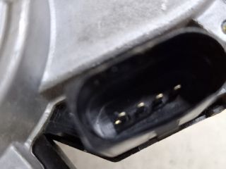 bontott VW PASSAT B8 Hátsó Ablaktörlő Motor