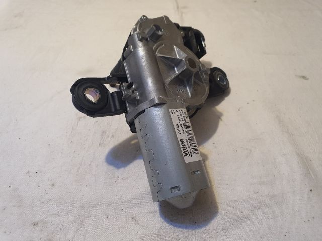 bontott VW PASSAT B8 Hátsó Ablaktörlő Motor