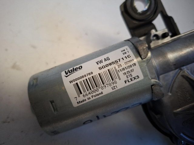 bontott VW PASSAT B8 Hátsó Ablaktörlő Motor