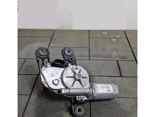 bontott VW PASSAT B8 Hátsó Ablaktörlő Motor