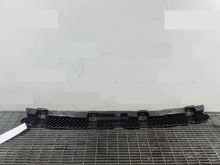 bontott VW PASSAT B8 Hátsó középső Lökhárító Tartó (Műanyag)