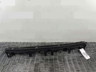 bontott VW PASSAT B8 Hátsó középső Lökhárító Tartó (Műanyag)