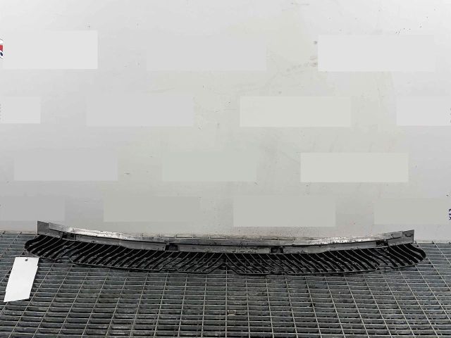 bontott VW PASSAT B8 Hátsó középső Lökhárító Tartó (Műanyag)