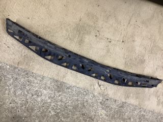 bontott VW PASSAT B8 Hátsó középső Lökhárító Tartó (Műanyag)