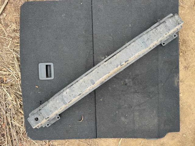 bontott VW PASSAT B8 Hátsó Lökhárító Merevítő (Fém)