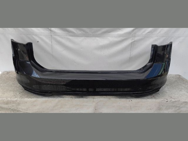 bontott VW PASSAT B8 Hátsó Lökhárító (Üresen)