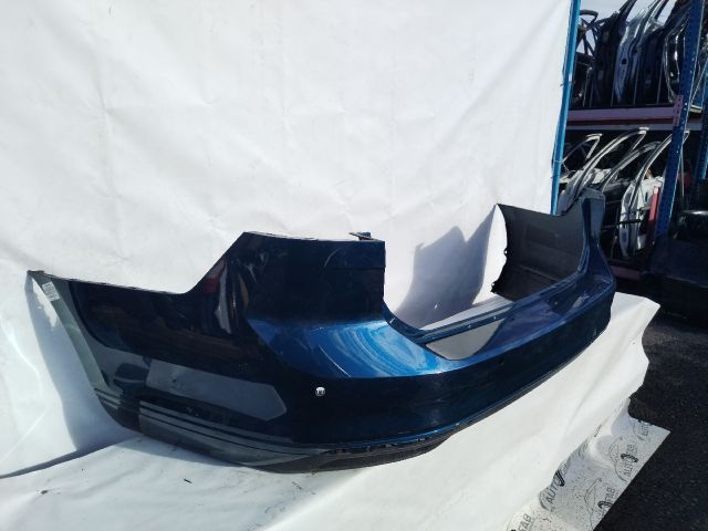 bontott VW PASSAT B8 Hátsó Lökhárító (Üresen)