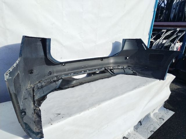 bontott VW PASSAT B8 Hátsó Lökhárító (Üresen)