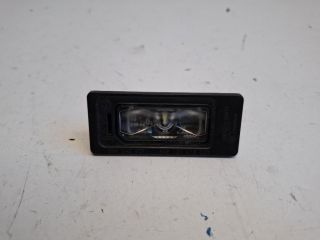 bontott VW PASSAT B8 Hátsó Rendszámtábla Világítás