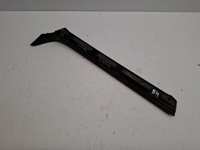 bontott VW PASSAT B8 Hátsó Szélvédő Díszléc