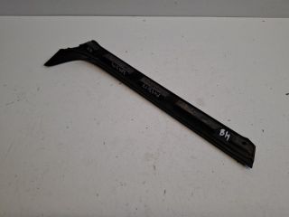 bontott VW PASSAT B8 Hátsó Szélvédő Díszléc