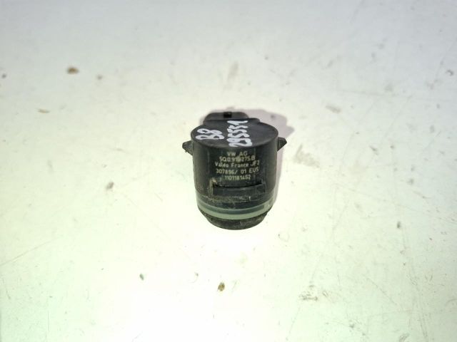 bontott VW PASSAT B8 Hátsó Tolatóradar Fej