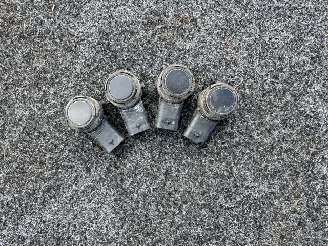 bontott VW PASSAT B8 Hátsó Tolatóradar Szett