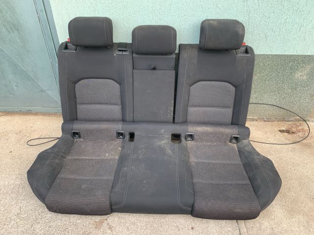 bontott VW PASSAT B8 Hátsó Ülés Szett