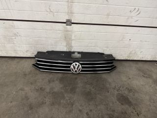 bontott VW PASSAT B8 Hűtőrács