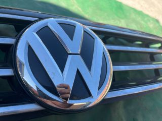 bontott VW PASSAT B8 Hűtőrács