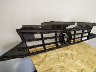 bontott VW PASSAT B8 Hűtőrács