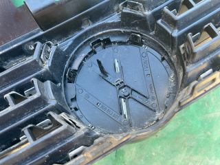 bontott VW PASSAT B8 Hűtőrács