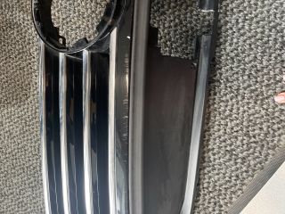 bontott VW PASSAT B8 Hűtőrács