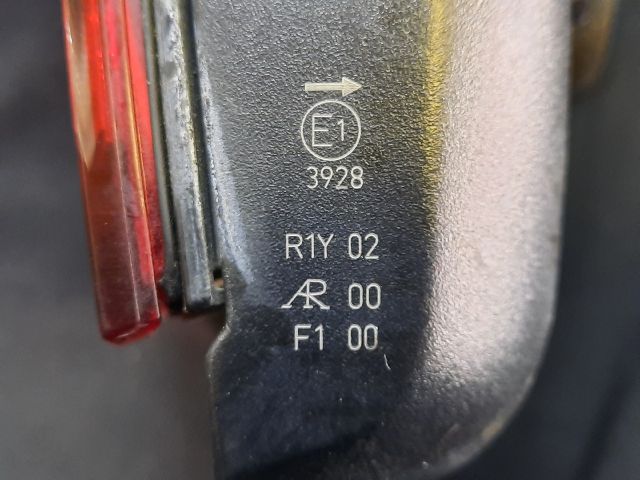 bontott VW PASSAT B8 Jobb Belső Hátsó Lámpa