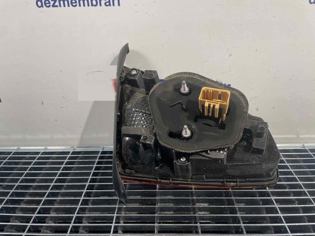 bontott VW PASSAT B8 Jobb Belső Hátsó Lámpa