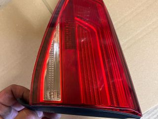 bontott VW PASSAT B8 Jobb Belső Hátsó Lámpa