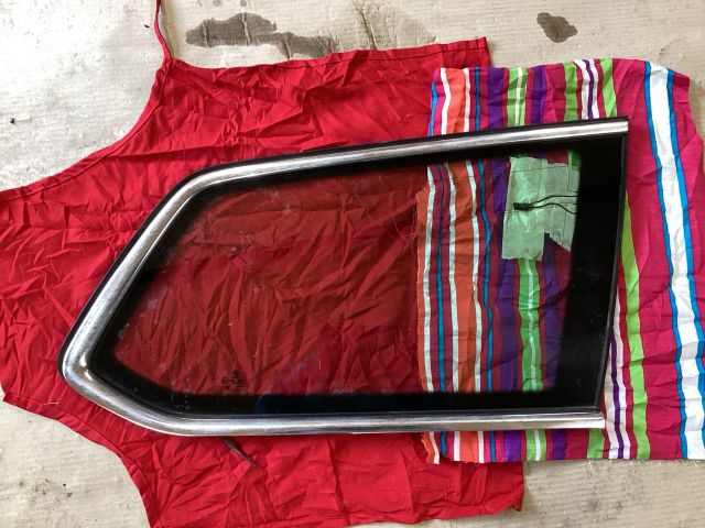 bontott VW PASSAT B8 Jobb C Oszlop Oldalablak Üveg