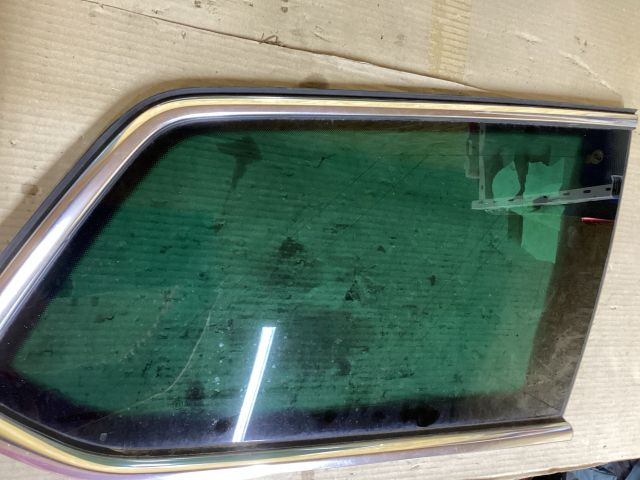 bontott VW PASSAT B8 Jobb C Oszlop Oldalablak Üveg