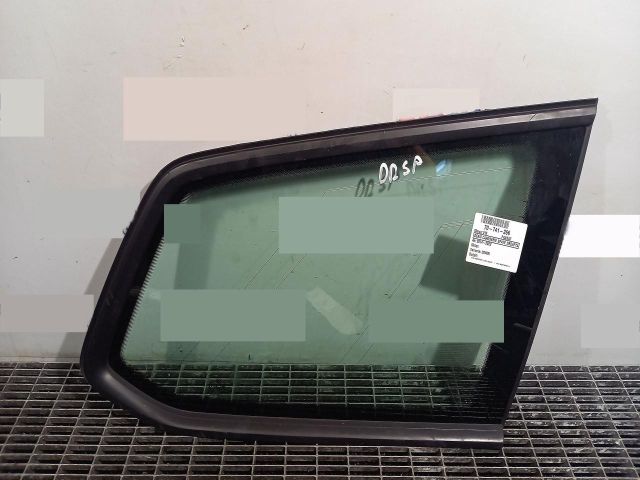 bontott VW PASSAT B8 Jobb C Oszlop