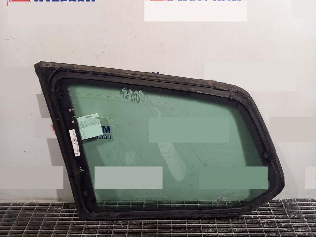 bontott VW PASSAT B8 Jobb C Oszlop